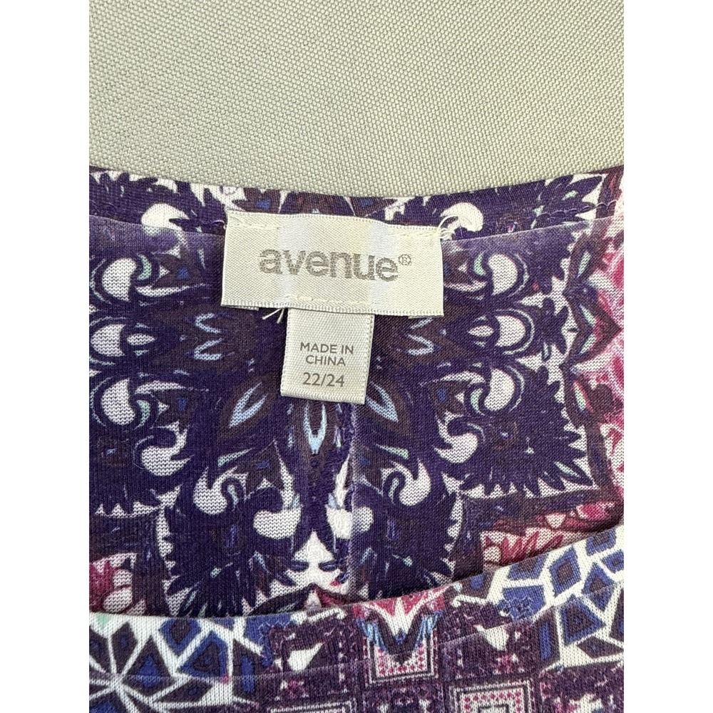 avenue Colorful Paisley Top Womens 22/24 Multicolor All Over Print Short Sleeve - Picture 2 of 8